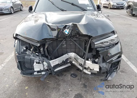 2022 BMW X7 xDrive40I z USA, uszkodzony, nr VIN 5UXCW2C06N9L13252